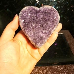 Amethyst heart cluster #5